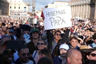 Habemus papam: Humo blanco en el Vaticano, Iglesia Católica tiene nuevo papa Habemus papam: Humo blanco en el Vaticano, Iglesia Católica tiene nuevo papa