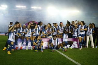Pachuca gana su primer título de la Liga MX Femenil; América no pudo remontar Pachuca gana su primer título de la Liga MX Femenil; América no pudo remontar