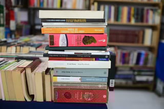Las Letras han llegado a Torreón. Este viernes al mediodía, en el Centro de Convenciones, fue inaugurada la Feria Internacional del Libro Coahuila (FILC) Región Laguna, que tendrá lugar del 16 al 25 de mayo.

La ceremonia estuvo encabezada por la licenciada Paola Rodríguez López, presidenta honoraria de Inspira Coahuila, en representación de Manolo Jiménez Salinas, gobernador del Estado de Coahuila.