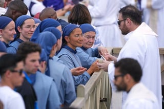 León XIV inaugura su papado con un llamamiento a la paz en el mundo y a la unidad León XIV inaugura su papado con un llamamiento a la paz en el mundo y a la unidad