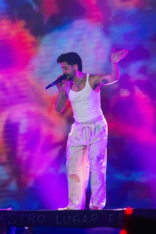 Camilo volvió a encontrarse con su tribu lagunera la noche del viernes 30 de mayo en el Coliseo Centenario, como parte de su gira Nuestro Lugar Feliz Tour