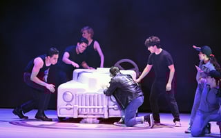 Jóvenes del Tecnológico de Monterrey Campus Laguna presentan 'Grease'