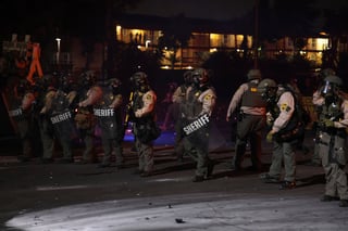 Protestan contra redadas masivas de migrantes en Los Ángeles Protestan contra redadas masivas de migrantes en Los Ángeles