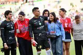 Realizan en el Corona partido de homenaje a Oswaldo Sánchez Realizan en el Corona partido de homenaje a Oswaldo Sánchez