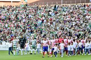 Realizan en el Corona partido de homenaje a Oswaldo Sánchez Realizan en el Corona partido de homenaje a Oswaldo Sánchez