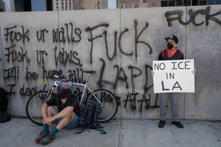 EUM20250610SOC10.JPG 
CALIFORNIA, EU. Protest/Protesta-ICE.- 10 de junio del 2025. Aspectos de las calles de Los Ángeles tras las protestas que se han realizado contra del Servicio de Inmigración y Control de Aduanas (ICE). Foto: Agencia EL UNIVERSAL/Aimee Melo/EELG

