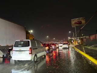 Las lluvias recientes ocasionaron inundaciones en diversas zonas de Torreón, como el Periférico Raúl López Sánchez, la Zona Industrial y colonia Senderos