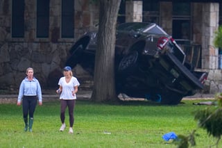 Fuertes lluvias dejan decenas de desaparecidos y muertos en Texas Fuertes lluvias dejan decenas de desaparecidos y muertos en Texas