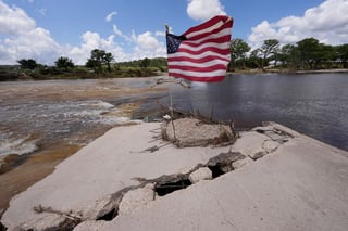 Inundaciones en Texas dejan más de 100 muertos y más de 160 desaparecidos Inundaciones en Texas dejan más de 100 muertos y más de 160 desaparecidos