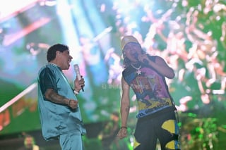 Aunque una de sus melodías más famosas es Ya supérame, la realidad es que Grupo Firme demostró ser insuperable para La Laguna.

Pasó un lustro para que Eduin Caz, su vocalista, regresara a esta tierra; no obstante, bastó este fin de semana para saldar su deuda con sus fans laguneros.