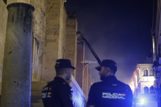 Mezquita de Córdoba se incendia por tercera ocasión en su milenaria historia