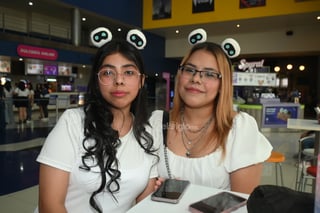 Cinthya y Fany.