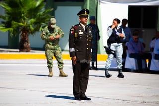 Toma protesta nuevo comandante del Mando Especial de La Laguna