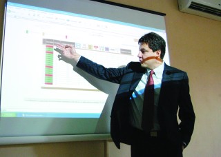 La empresa Proisi realizó un simulacro del PREP en las instalaciones del Instituto Estatal Electoral, con lo que se declaró lista para los comicios del 1 de julio.