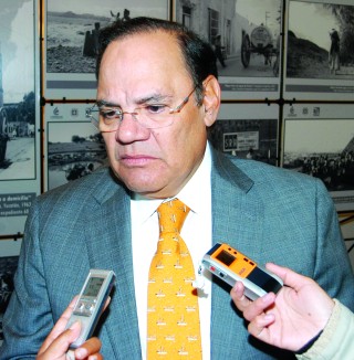 José Antonio Rincón Arredondo, presidente del Sector Privado Empresarial, expresa la inquietud que existe por la reforma fiscal.