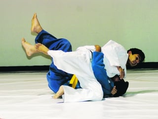 Intensos combates se esperan en el torneo denominado “Gabriel Goldschmied Rodríguez”, que
avala la Federación Mexicana de Judo y organiza la
Asociación de Judo del Estado de Durango.