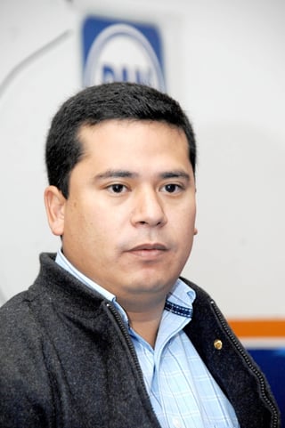 El dirigente del PAN en Coahuila, Reyes Flores Hurtado, acusó al gobernador Humberto Moreira de pagar favores políticos con notarías. (Archivo)