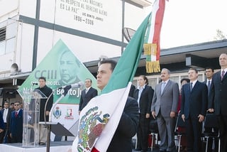 Ceremonia. Ismael Hernández Deras, gobernador de Durango, recibirá hoy a varios de sus homólogos. 