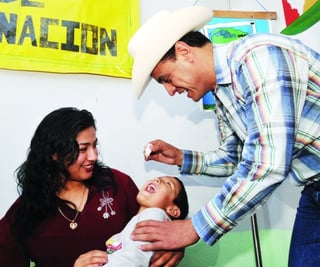Gobierno de Ismael coloca a Durango a la vanguardia en salud