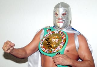 El Hijo del Santo se uniría a los luchadores que enfrentarán en Triplemanía a la gente de Konnan por la presidencia de la empresa.