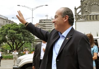 Felipe Calderón alcanza su nivel de aprobación más alto en su Gobierno.