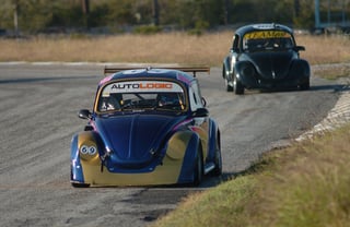Fernando Gutiérrez dominó ayer la Volks Wagen Sport en la Cars Tecate Grand Prix. (Fotografías de Jesús Galindo)