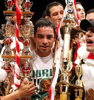 El mexicano Fernando Montiel mencionó que cumplió su sueño de ser campeón del Consejo Mundial de Boxeo, al vencer al japonés Hozumi Hasegawa por nocaut en el cuarto round, en la arena Nihon Budokan.