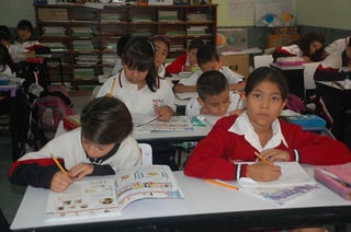 Postura.  El rendimiento escolar también va enlazado con la educación continua.  JOSÉ ANTONIO RODRÍGUEZ / EL SIGLO DE DURANGO
