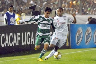 Santos se alista para su debut internacional en la Liga de Campeones de la Concacaf, donde enfrentará al San Juan Jabloteh. Guerreros se dividen en dos para compromisos