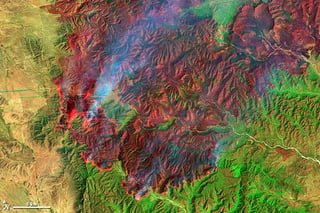 El espacio. La NASA dio a conocer imágenes de la dimensión de los incendios en Coahuila, tomadas el 9 de abril por el Landsat-5.  EL UNIVERSAL