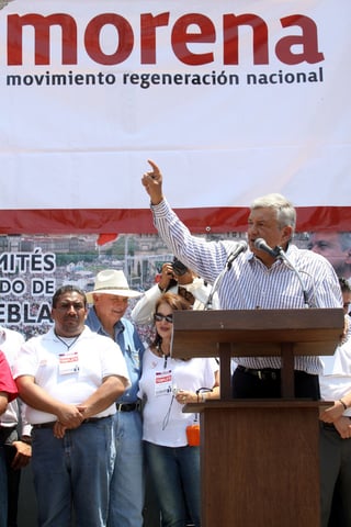 Plan. Andrés Manuel López Obrador, aseguró que hoy más que nunca volverá a impulsar su proyecto de regeneración.  ARCHIVO