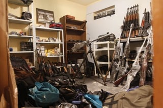 Un lote de 40 armas del operativo 'Rápido y Furioso' fueron encontradas en El Paso, Texas, en enero de 2010. (Archivo)