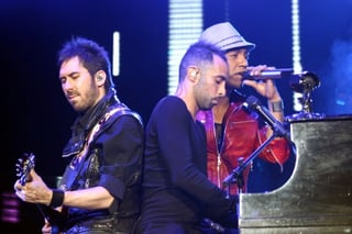 De acuerdo con el el Top 20 del 'chart' pop de Monitor Latino, el trío Camila, conformado por Mario Domm, Samo y Pablo Hurtado, con la canción 'Entre tus alas', fue el primer lugar en este conteo.