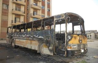 Los opositores Comités de Coordinación Local aseguran que militares atacaron un autobús y al menos 12 personas, en su mayoría niños, murieron. (EFE)