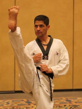 Salvador Carrillo, volvió a brillar en el Nacional de Formas de Tae Kwon Do. Taekwondoín es preseleccionado