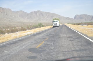 Carretera. Se invertirán 300 millones de pesos para culminar la carretera San Pedro-Cuatrociénegas. El gobernador de Coahuila afirmó que este tipo de obra será una de las prioridades.