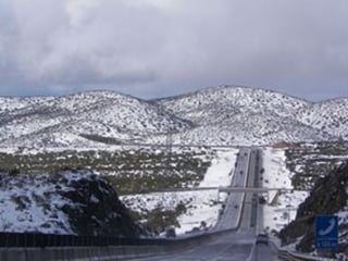 Nevadas. Se registran bajas temperaturas por la llegada de una tormenta invernal en Baja California.
