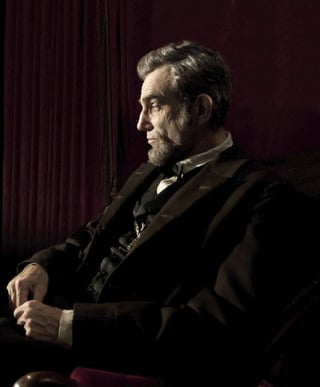 La saga sobre la Guerra Civil 'Lincoln' encabeza la lista de nominados al Oscar con 12 candidaturas. 