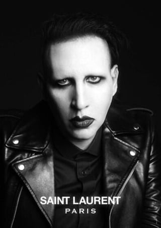 El primero en anunciar esta colaboración fue Manson, que en su cuenta de la red social Twitter colgó hoy una fotografía suya, en blanco y negro, y en la que con gesto serio y un marcado maquillaje, se le ve con una cazadora de cuero. (TWITTER)
