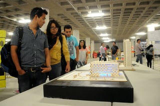 Exposición. Estudiantes universitarios de arquitectura e ingeniería civil presentaron maquetas con propuestas para La Laguna.