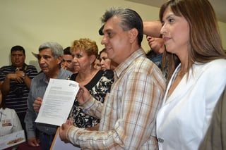 Registros. Ayer se oficializó la candidatura de José Campillo (PRI), Ángel Luna (PAN), Luis de Villa (PRI) y Augusto Ávalos (PAN). 