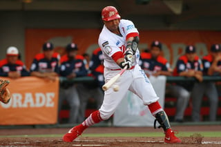 El jugador dominicano Luis Terrero, de los Diablos Rojos del México, parte como favorito para llevarse el título en el Derby de Jonrones de la Liga Mexicana que se realizará este día en Oaxaca. (Jam Media)
