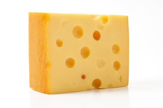 Un dato curioso del queso es que, aunque EU es el primer productor de el a nivel mundial, Francia es quien más exporta por el reconocimiento que tienen sus productos.