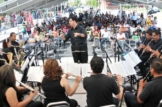 El concierto. Se presentará al aire libre en el Paseo Colón. La Banda Municipal ambientará con música tradicional a partir de las 11:00 de la mañana.