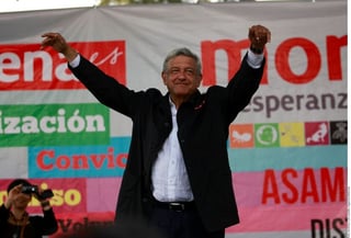Recupera salud. Andrés Manuel López Obrador (foto) fue dado de alta ayer sábado del Hospital Médico Sur. El martes, el tabasqueño fue operado tras sufrir un infarto agudo al miocardio.