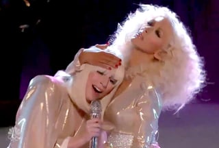 Lady Gaga y Christina Aguilera unieron sus potentes voces para interpretar el tema Do What U Want. (YouTube)
