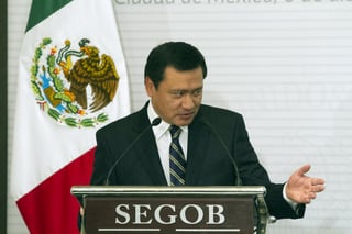Osorio Chong resaltó que el tema principal que ocupa a la actual administración es la seguridad, la recuperación de la tranquilidad de la paz en cada rincón del país. (ARCHIVO)
