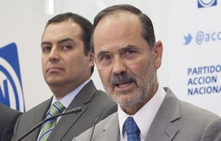 Se enfrentan. Gustavo Madero y Ernesto Cordero cruzan acusaciones.