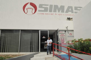 El Simas gastó alrededor de 250 mil pesos para contratar mediante asignación directa, a un despacho externo que le realizara este trabajo. (Archivo)