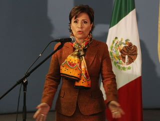 Apoyo. La Secretaria de Desarrollo Social, Rosario Robles ofreció una conferencia de prensa.